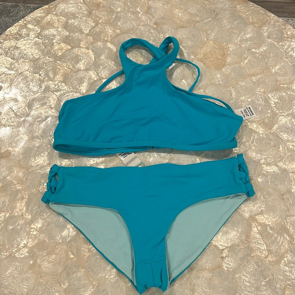 L*SPACE Bikini Size M NWOT